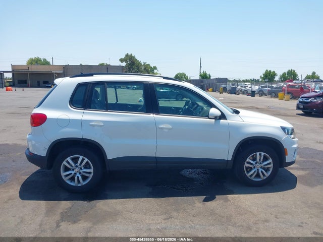 WVGAV7AX9HK041815 Volkswagen Tiguan 2.0t/2.0t S