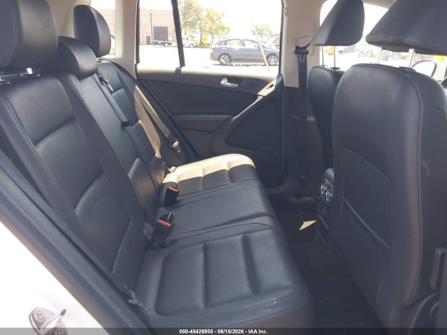 Продаж на аукціоні авто 2017 Volkswagen Tiguan 2.0t/2.0t S, vin: WVGAV7AX9HK041815, номер лоту: 45426955
