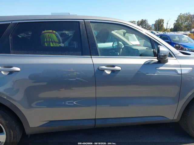 KIA SORENTO LX 2023 5XYRG4LC2PG165715 Image 13