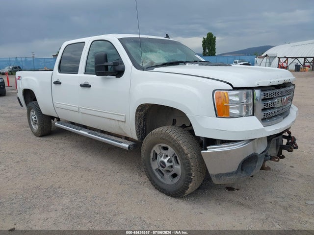 45426957 :رقم المزاد ، 1GT120CG5DF107006 vin ، 2013 Gmc Sierra 2500hd Sle مزاد بيع