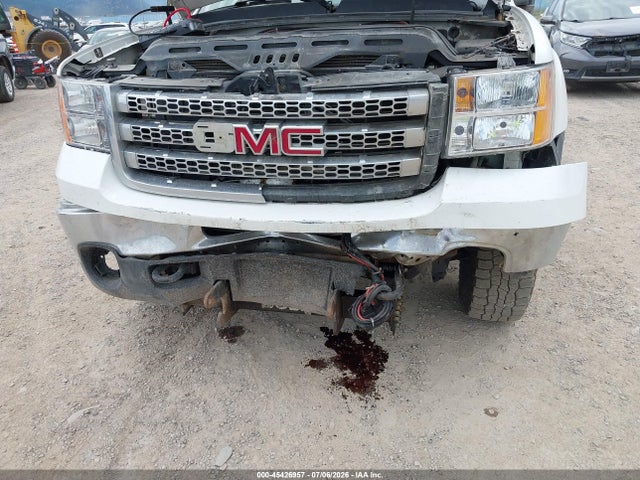 45426957 :رقم المزاد ، 1GT120CG5DF107006 vin ، 2013 Gmc Sierra 2500hd Sle مزاد بيع