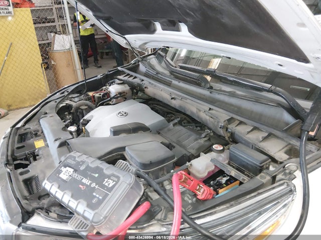 5TDJGRFH4KS054080 Toyota Highlander Hybrid Xle