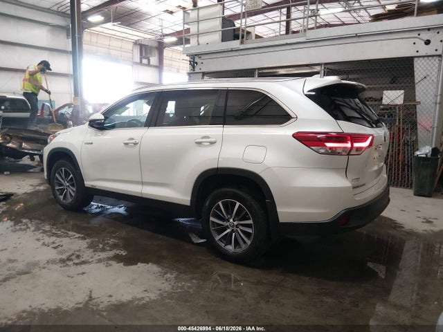 5TDJGRFH4KS054080 Toyota Highlander Hybrid Xle