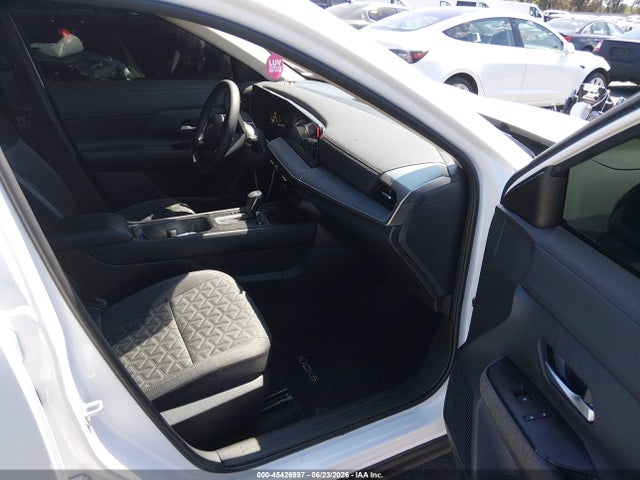 3N8AP6CE4TL411858 Nissan KICKS SV
