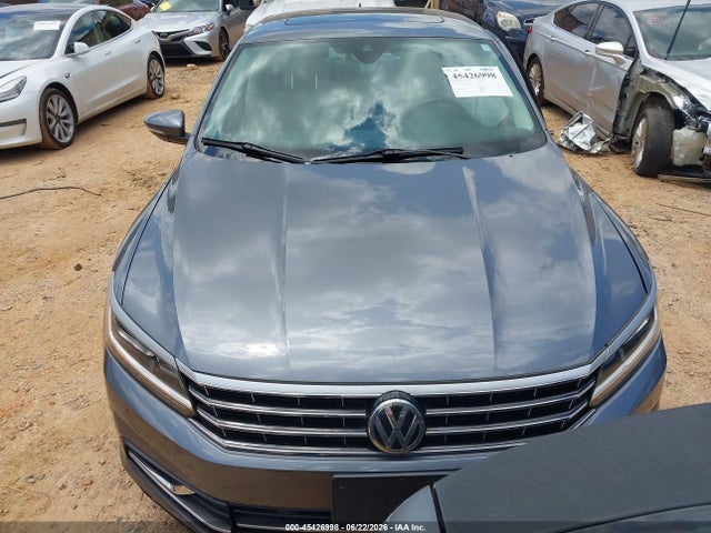 Aukcja sprzedaży 2017 Volkswagen Passat 1.8t Sel Premium, vin: 1VWCT7A39HC080637, numer aukcji: 45426998