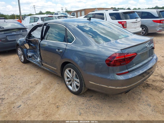 Aukcja sprzedaży 2017 Volkswagen Passat 1.8t Sel Premium, vin: 1VWCT7A39HC080637, numer aukcji: 45426998