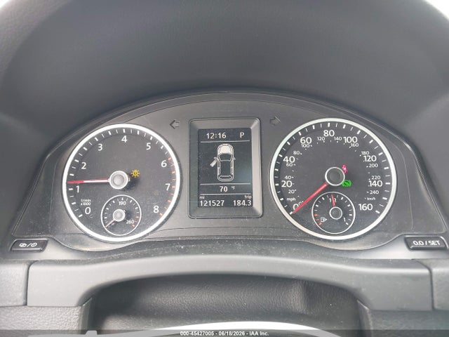 WVGAV3AXXEW071192 Volkswagen Tiguan R-line