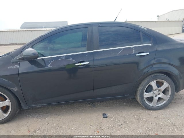 1G1JE5SH6E4184584 Chevrolet Sonic Ltz Auto