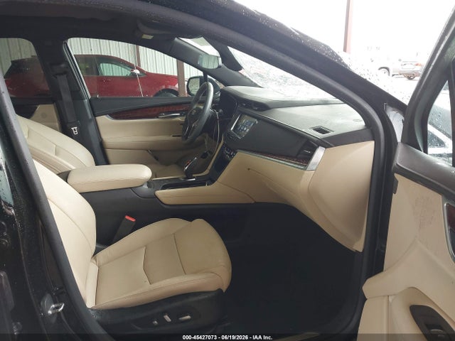 45427073 :رقم المزاد ، 1GYKNCRS3HZ292339 vin ، 2017 Cadillac Xt5 Premium Luxury مزاد بيع