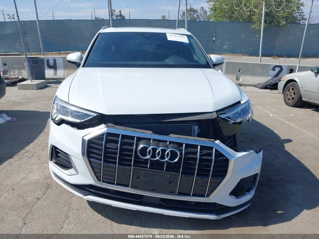 45427079 :رقم المزاد ، WA1AUCF31R1117132 vin ، 2024 Audi Q3 Premium 40 Tfsi Quattro Tiptronic مزاد بيع