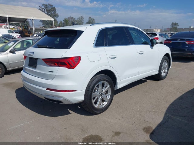45427079 :رقم المزاد ، WA1AUCF31R1117132 vin ، 2024 Audi Q3 Premium 40 Tfsi Quattro Tiptronic مزاد بيع