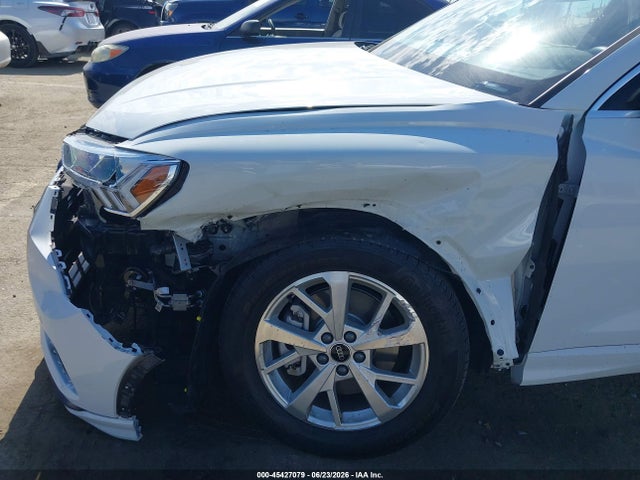 45427079 :رقم المزاد ، WA1AUCF31R1117132 vin ، 2024 Audi Q3 Premium 40 Tfsi Quattro Tiptronic مزاد بيع
