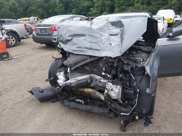 45427096 :رقم المزاد ، WAUFFAFL6DN022283 vin ، 2013 Audi A4 2.0t Premium مزاد بيع