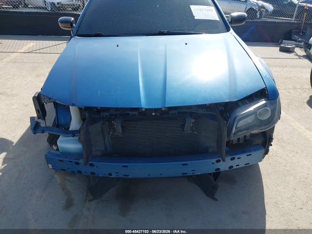 45427102 :رقم المزاد ، 2C3CCAAG7LH137477 vin ، 2020 Chrysler 300 Touring مزاد بيع