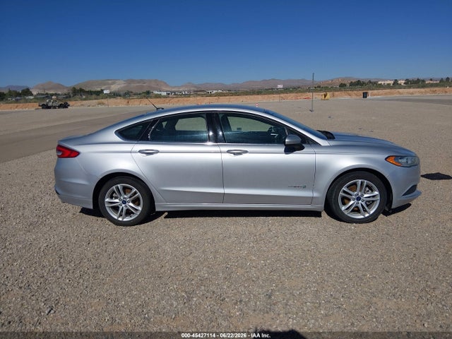 3FA6P0UU3JR279003 Ford Fusion Hybrid S