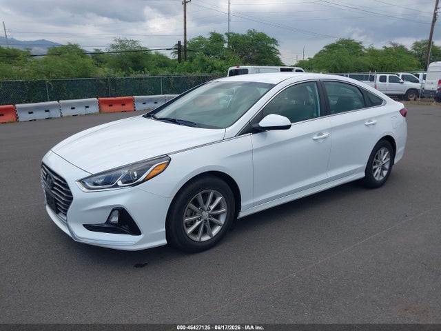 Hyundai SONATA ECO 2019 5NPE24AA1KH774911 Image 2