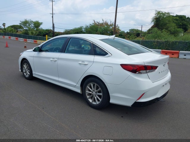 Hyundai SONATA ECO 2019 5NPE24AA1KH774911 Image 3