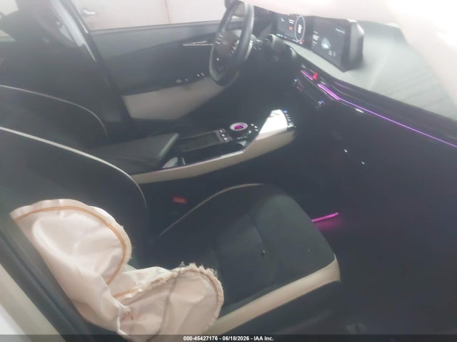 45427176 :رقم المزاد ، KNDC4DLC1N5056635 vin ، 2022 Kia Ev6 Gt-line مزاد بيع