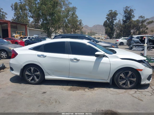 19XFC1F9XHE201064 Honda Civic Touring