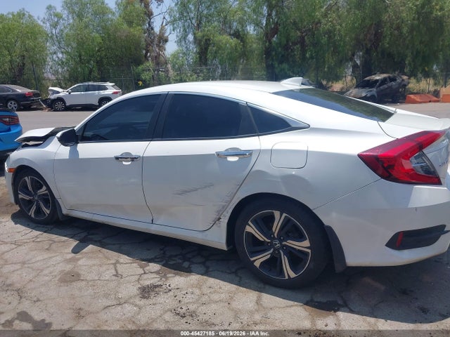 19XFC1F9XHE201064 Honda Civic Touring