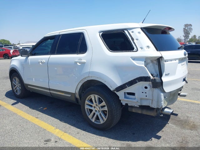 Ford EXPLORER XLT 2018 1FM5K8D82JGB91200 Image 3