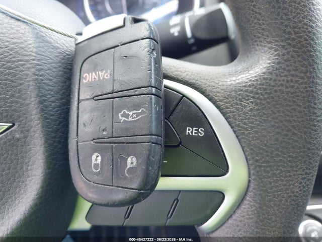 2015 Chrysler 200 Lx მანქანა იყიდება აუქციონზე, vin: 1C3CCCFB3FN591973, აუქციონის ნომერი: 45427222