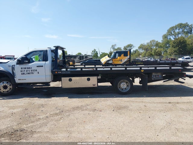 45427340 :رقم المزاد ، 1FDUF5GT0PDA03752 vin ، 2023 Ford F-550 Chassis Xl/xlt مزاد بيع