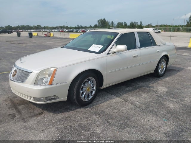 Продажа на аукционе авто 2011 Cadillac Dts Premium Collection, vin: 1G6KH5E68BU100289, номер лота: 45427350