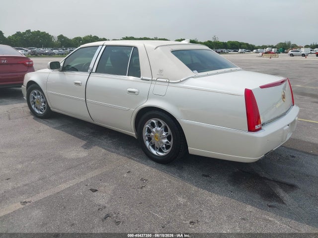 Продажа на аукционе авто 2011 Cadillac Dts Premium Collection, vin: 1G6KH5E68BU100289, номер лота: 45427350