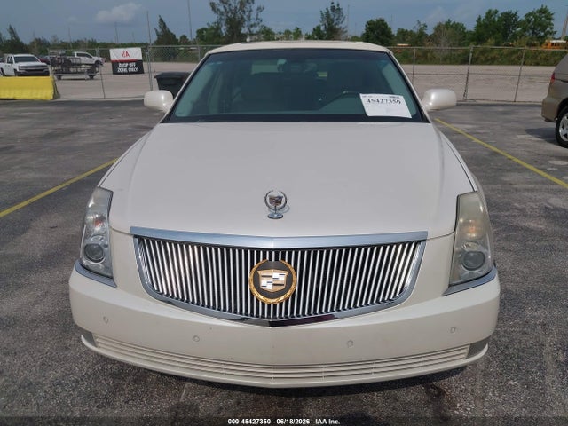 Продажа на аукционе авто 2011 Cadillac Dts Premium Collection, vin: 1G6KH5E68BU100289, номер лота: 45427350