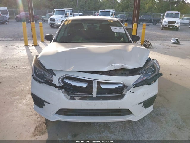 Subaru Legacy 2.5i 2018 4S3BNAA64J3021596 Image 12