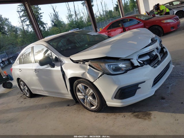 Subaru Legacy 2.5i 2018 4S3BNAA64J3021596 Image 13