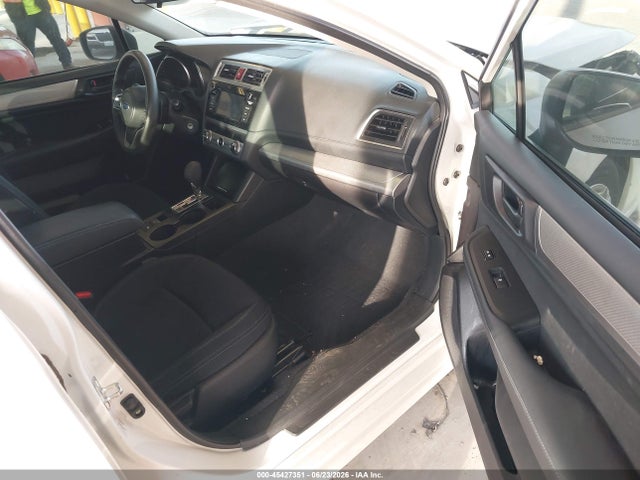 Subaru Legacy 2.5i 2018 4S3BNAA64J3021596 Image 5