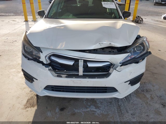 Subaru Legacy 2.5i 2018 4S3BNAA64J3021596 Image 6