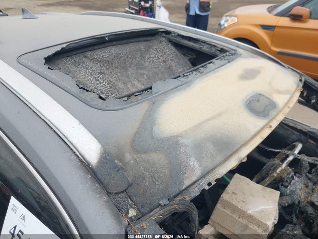 Lexus UX 200 2019 JTHY3JBHXK2016988 Image 15