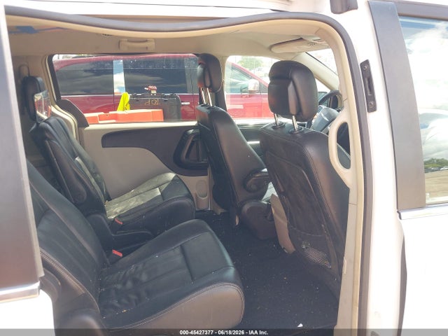 45427377 :رقم المزاد ، 2C4RC1BG3GR280723 vin ، 2016 Chrysler Town & Country Touring مزاد بيع