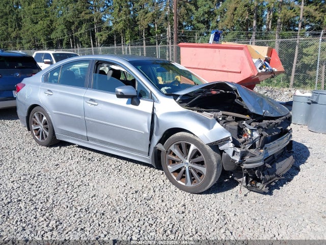 Subaru Legacy 2.5i Limited 2016 4S3BNAJ62G3010041 главное изображение