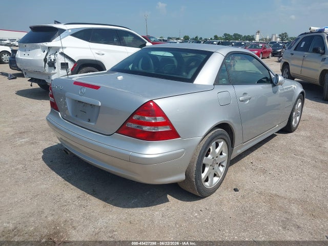 Aukcja sprzedaży 2002 Mercedes-benz Slk 230 Kompressor, vin: WDBKK49F52F247627, numer aukcji: 45427398