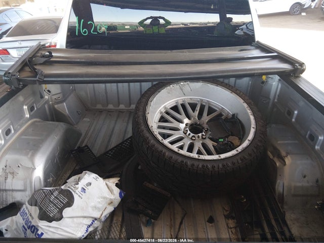 3GTU9DED5KG235891 GMC Sierra 1500 Slt