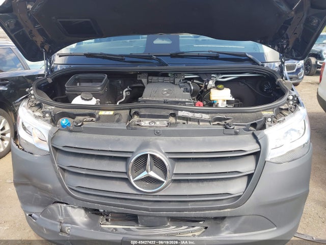45427422 :رقم المزاد ، W1Y4KBHY2TT602365 vin ، 2026 Mercedes-benz Sprinter 2500 Standard Roof 4-cyl Diesel مزاد بيع