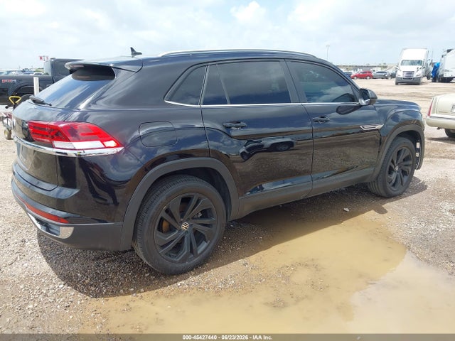 45427440 :رقم المزاد ، 1V2JE2CA5MC236765 vin ، 2021 Volkswagen Atlas Cross Sport 3.6l V6 Se W/technology مزاد بيع