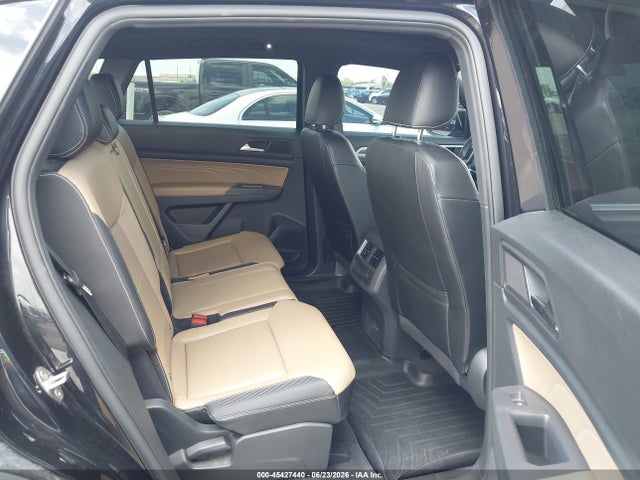 45427440 :رقم المزاد ، 1V2JE2CA5MC236765 vin ، 2021 Volkswagen Atlas Cross Sport 3.6l V6 Se W/technology مزاد بيع