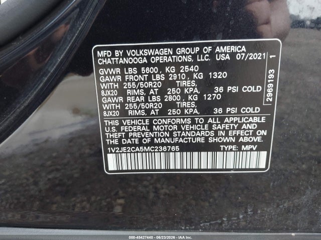 45427440 :رقم المزاد ، 1V2JE2CA5MC236765 vin ، 2021 Volkswagen Atlas Cross Sport 3.6l V6 Se W/technology مزاد بيع