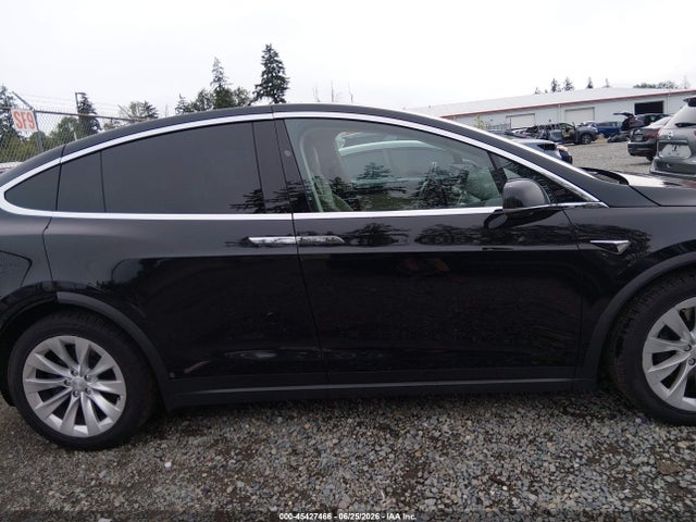 Tesla Model X 100d/75d/p100d 2018 5YJXCBE21JF109453 Image 14
