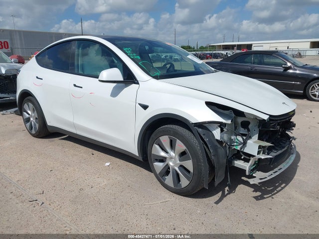 2021 Tesla Model Y Long Range Dual Motor All-wheel Drive მანქანა იყიდება აუქციონზე, vin: 5YJYGDEEXMF269611, აუქციონის ნომერი: 45427471