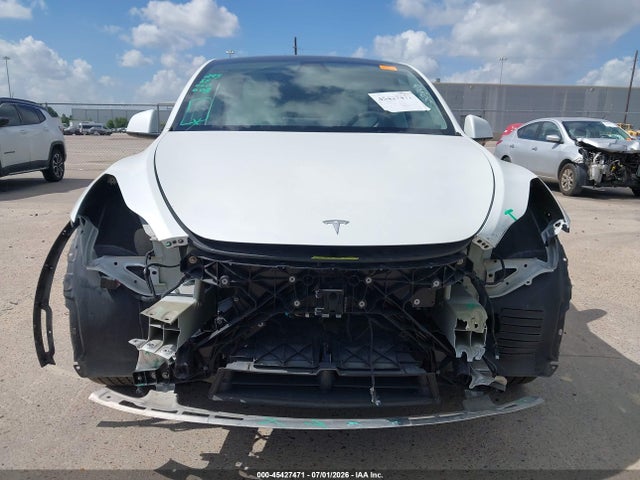 2021 Tesla Model Y Long Range Dual Motor All-wheel Drive მანქანა იყიდება აუქციონზე, vin: 5YJYGDEEXMF269611, აუქციონის ნომერი: 45427471