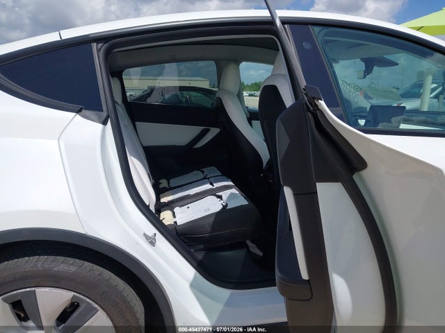2021 Tesla Model Y Long Range Dual Motor All-wheel Drive მანქანა იყიდება აუქციონზე, vin: 5YJYGDEEXMF269611, აუქციონის ნომერი: 45427471