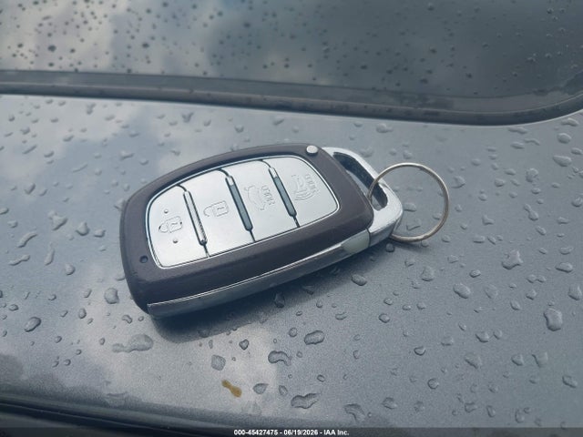 Продажа на аукционе авто 2019 Hyundai Elantra Limited, vin: 5NPD84LF3KH411352, номер лота: 45427475