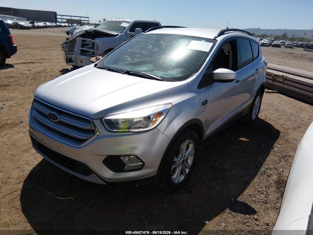 Ford ESCAPE SE 2018 1FMCU0GD3JUB75441 Image 2