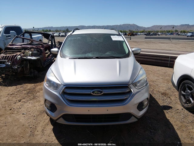 1FMCU0GD3JUB75441 Ford ESCAPE SE